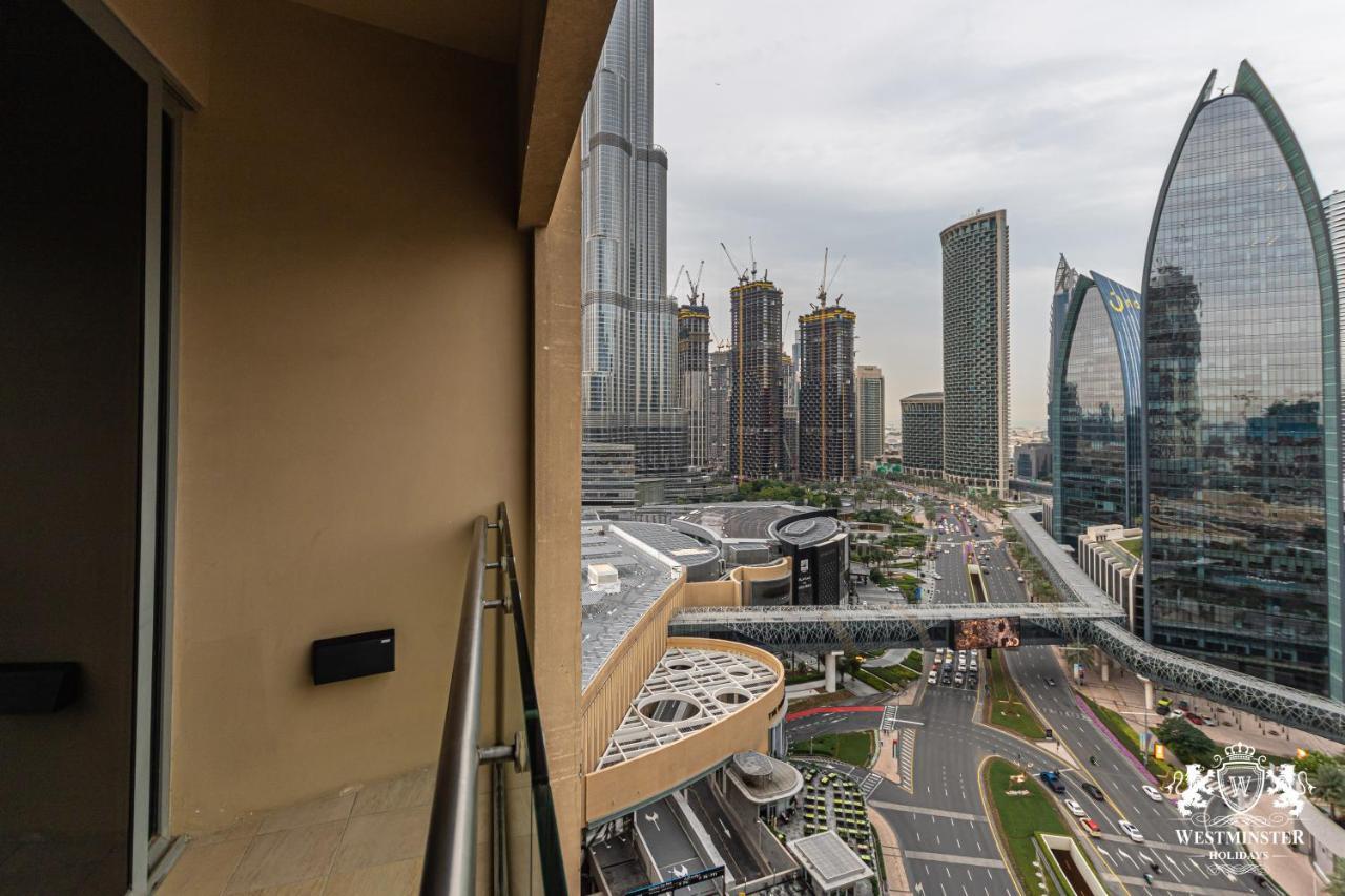 Westminster Dubai Mall Ngoại thất bức ảnh View from a balcony